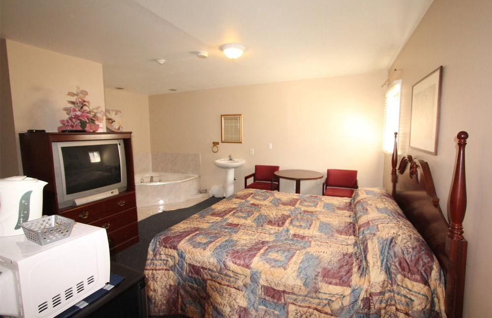 Lotus Motel Cobourg Zewnętrze zdjęcie